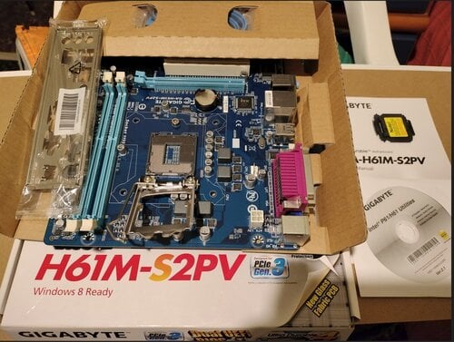 Περισσότερες πληροφορίες για "MSI H8IM, GA-H170M HD3, MSI H110M"