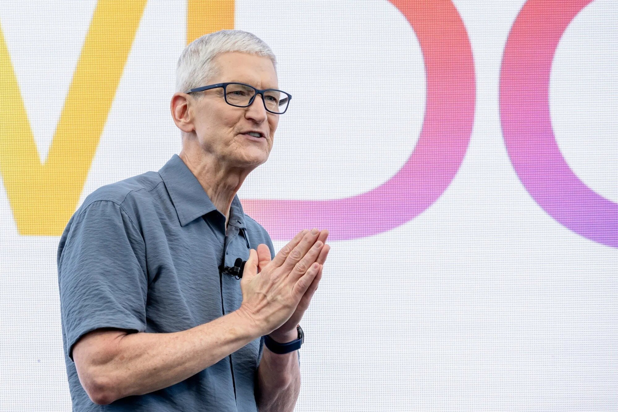 Περισσότερες πληροφορίες για "Ο Tim Cook διαβεβαιώνει: Η Apple θα ηγηθεί στην τεχνητή νοημοσύνη παρά την καθυστερημένη είσοδο"
