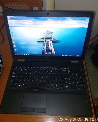 Περισσότερες πληροφορίες για "πωλείτε Dell E5570"