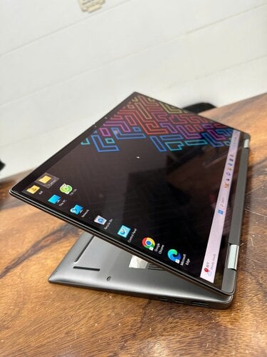 Περισσότερες πληροφορίες για "2 in 1 Dell Latitude 7340 13.3" Touch FHD Intel i7-1355U/16GB/512GB SSD/W11 Pro GR Backlit"