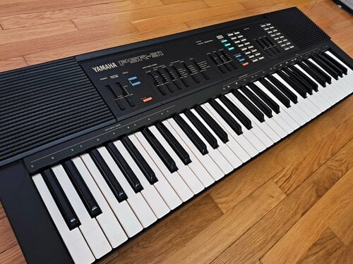 Περισσότερες πληροφορίες για "Yamaha PSR-31 vintage αρμόνιο 61 πλήκτρων"