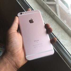 Περισσότερες πληροφορίες για "Apple iPhone 6S 32GB άριστο!"