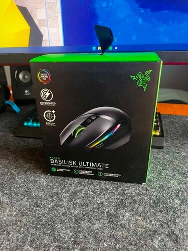 Περισσότερες πληροφορίες για "Razer Basilisk Ultimate"