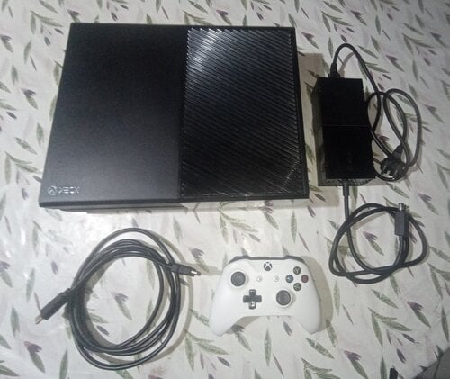 Περισσότερες πληροφορίες για "Xbox One 1TB"