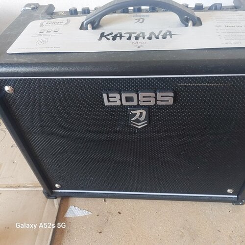 Περισσότερες πληροφορίες για "BOSS KATANA MK2 50"