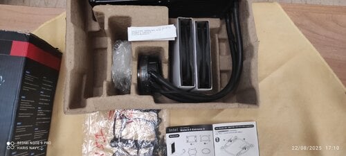 Περισσότερες πληροφορίες για "Thermaltake Water 3.0 Extreme S"