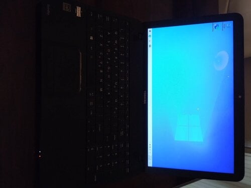 Περισσότερες πληροφορίες για "Laptop Toshiba Satellite C850D"