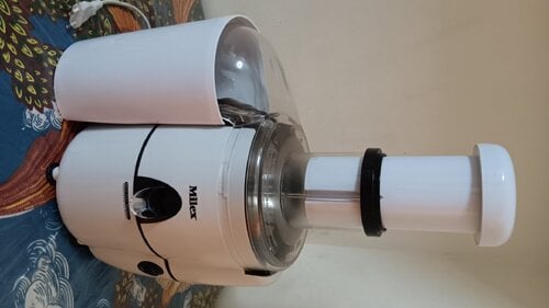 Περισσότερες πληροφορίες για "MILEX MEAN JUICER(Αποχυμωτής)"