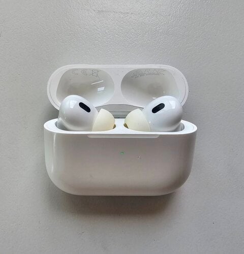 Περισσότερες πληροφορίες για "Apple AirPods Pro (2nd generation)"