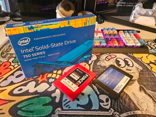 Περισσότερες πληροφορίες για "WD SSD 500gb - WD HDD 1tb"
