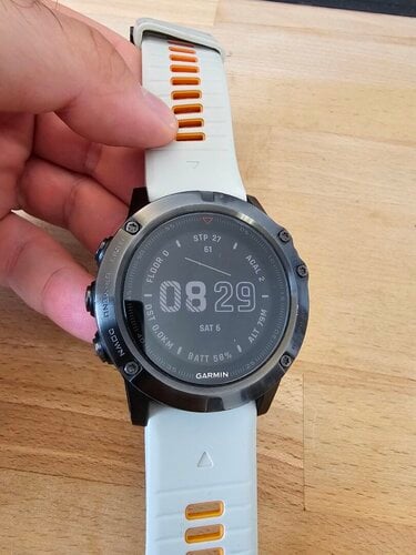 Περισσότερες πληροφορίες για "Garmin Fenix 5x"