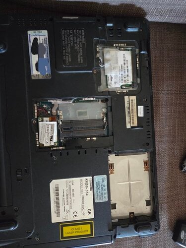 Περισσότερες πληροφορίες για "Toshiba sm30 - 354 PSM30E-0QKZ1-GK"