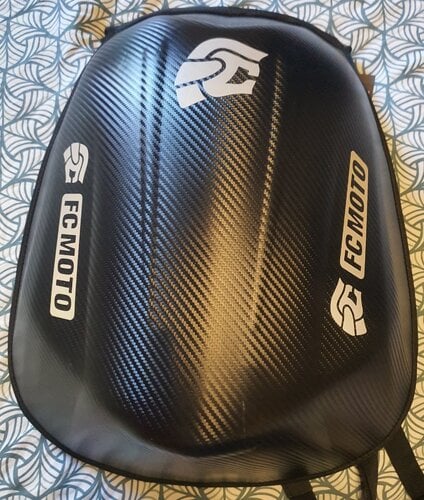 Περισσότερες πληροφορίες για "BACKPACK-ΣΑΚΙΔΙΟ ΠΛΑΤΗΣ"