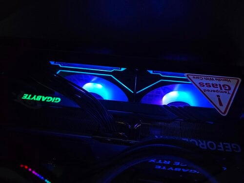 Περισσότερες πληροφορίες για "Prism case fan"