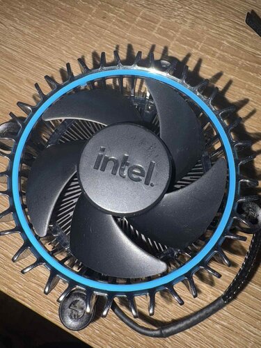 Περισσότερες πληροφορίες για "Intel Ψυκτρα"