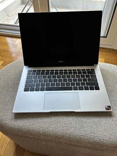 Περισσότερες πληροφορίες για "Huawei Matebook D14 - Ryzen 5-3500U - 8GB - 512GB SSD - Radeon Vega 8 - Win 10 Home - Mystic Silver"