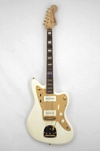 Περισσότερες πληροφορίες για "Jazzmaster 40th Anniversary Olympic White Gold Edition"