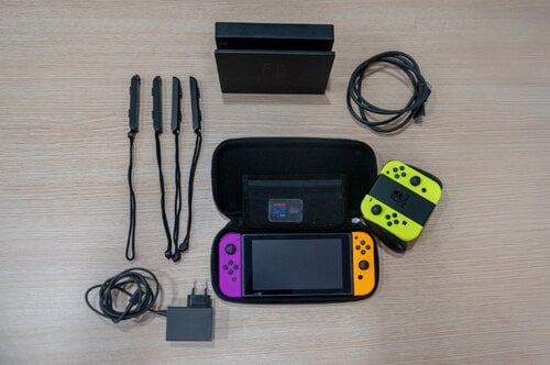 Περισσότερες πληροφορίες για "Nintendo Switch V1 σε άριστη κατάσταση, πλήρες πακέτο με accessories, σπάνιο μοντέλο"