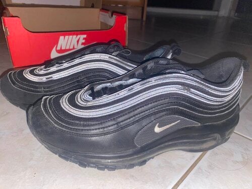 Περισσότερες πληροφορίες για "Nike Air Millennium γυναικεία Νο 39"