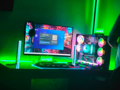Περισσότερες πληροφορίες για "Gaming monitor AOC 32inch 144HZ 1080P"