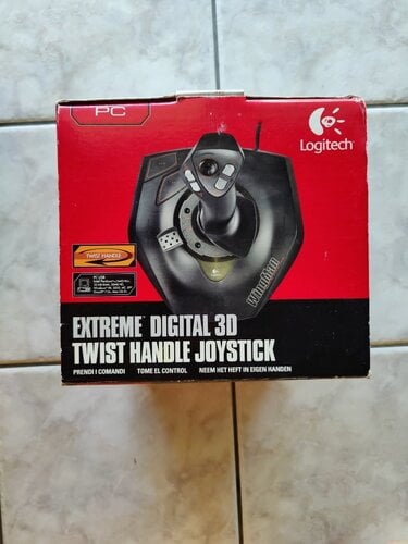 Περισσότερες πληροφορίες για "Logitech WingMan Extreme Digital 3D"