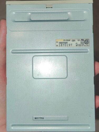 Περισσότερες πληροφορίες για "TEAC FD-235HF-C291 floppy disk drive"