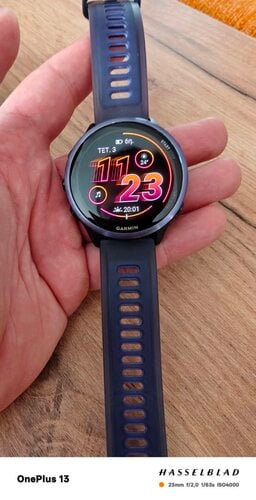 Περισσότερες πληροφορίες για "Garmin Forerunner® 570 47mm Indigo Aluminum with Translucent Imperial Purple and Indigo"