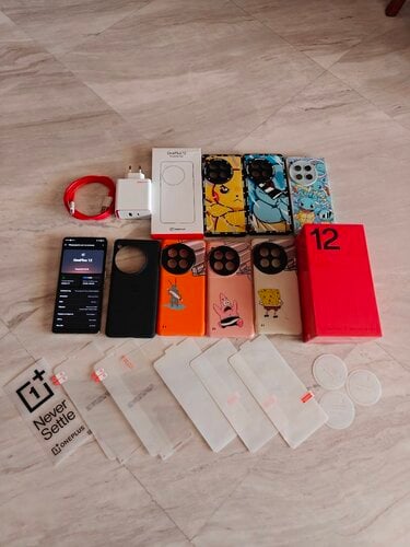 Περισσότερες πληροφορίες για "OnePlus 12 (Άσπρο/256 GB) με πολλά έξτρα"