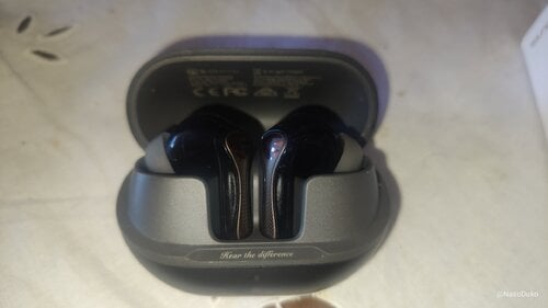 Περισσότερες πληροφορίες για "Soundpeats air 5 pro"