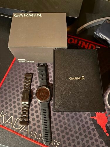 Περισσότερες πληροφορίες για "Garmin 7x pro sapphire 51mm"