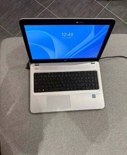 Περισσότερες πληροφορίες για "HP ProBook 450 G4 – laptop – Core i5 – 16gb ram – 256gb ssd"