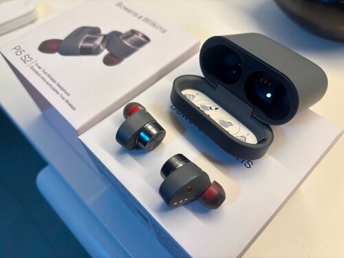 Περισσότερες πληροφορίες για "Bowers & Wilkins Pi5 S2 (Γκρι)"