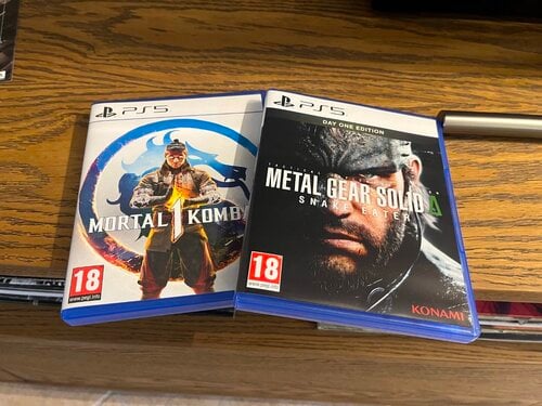 Περισσότερες πληροφορίες για "METAL GEAR SOLID Δ: SNAKE EATER, Mortal Kombat 1"