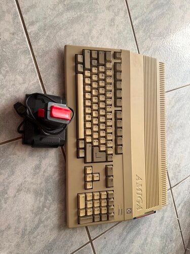 Περισσότερες πληροφορίες για "Amiga 500"