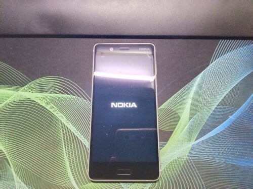 Περισσότερες πληροφορίες για "Nokia 5 + Lumia 435"