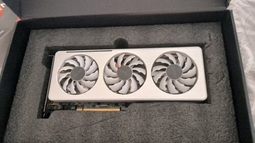 Περισσότερες πληροφορίες για "Gigabyte GeForce RTX 3060 Ti VISION OC 8G (rev. 2.0)"