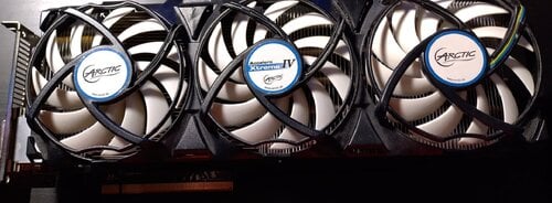 Περισσότερες πληροφορίες για "Gainward Nvidia GeForce GTX580 3gb+ Arctic Accelero Xtreme IV"