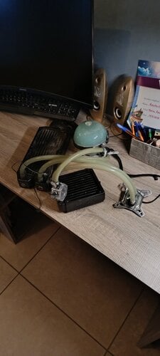 Περισσότερες πληροφορίες για "Custom υδρόψυξη"