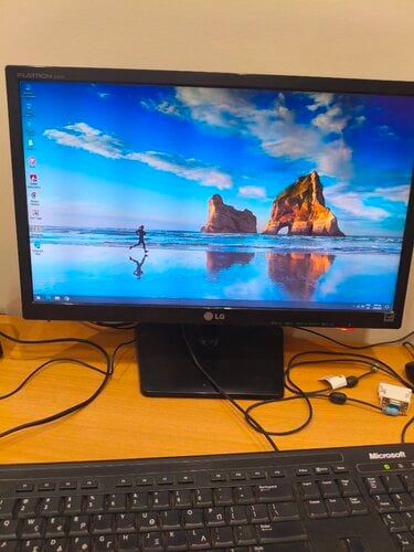 Περισσότερες πληροφορίες για "PC MONITOR LG LED 22 FULL HD"