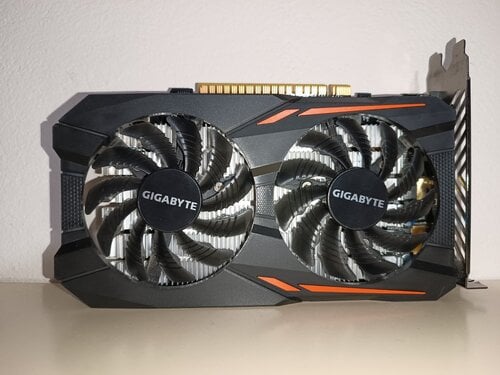 Περισσότερες πληροφορίες για "Gigabyte Geforce GTX 1050 Ti 4G"