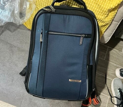Περισσότερες πληροφορίες για "Samsonite Spectrolite 3 14.1-ίντσες backpack σε άριστη κατάσταση σε μπλε χρώμα"