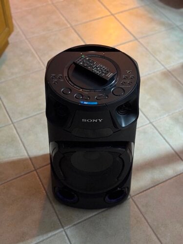 Περισσότερες πληροφορίες για "Sony MHC-V13"