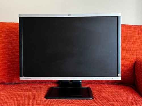Περισσότερες πληροφορίες για "HP LA2405wg 24.0" LCD Monitor Full HD"
