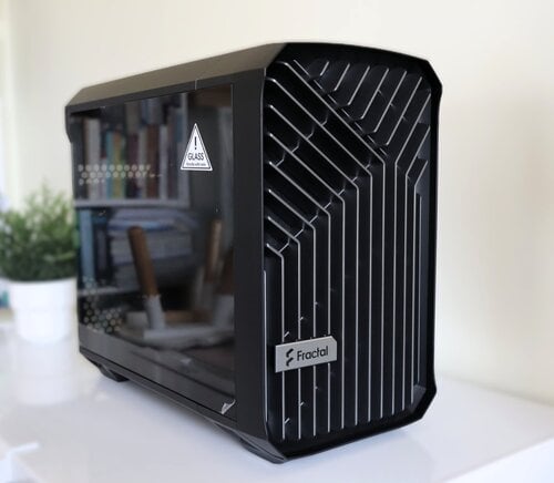 Περισσότερες πληροφορίες για "Ryzen 9800X3D - ASUS RTX 5070 Ti ! Το καλύτερο και μικρότερο 4Κ Gaming PC"
