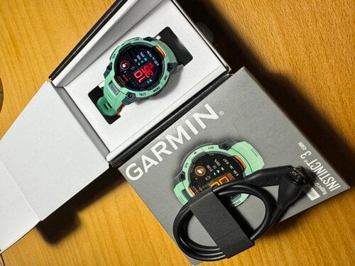 Περισσότερες πληροφορίες για "Garmin Instinct 3 AMOLED 45mm (Neo Tropic)"