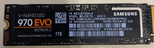 Περισσότερες πληροφορίες για "Samsung 970 EVO NVMe® M.2 SSD 1TB"
