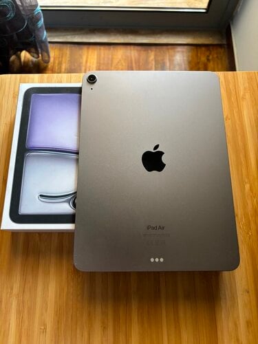 Περισσότερες πληροφορίες για "Apple iPad Air 2024 11" (128 GB/M2/8 GB/iPadOS 17)"