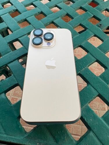 Περισσότερες πληροφορίες για "Apple iPhone 16 Pro (Τιτάνιο/256 GB)"