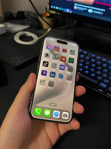 Περισσότερες πληροφορίες για "Apple iPhone 15 Pro (Τιτάνιο/128 GB)"