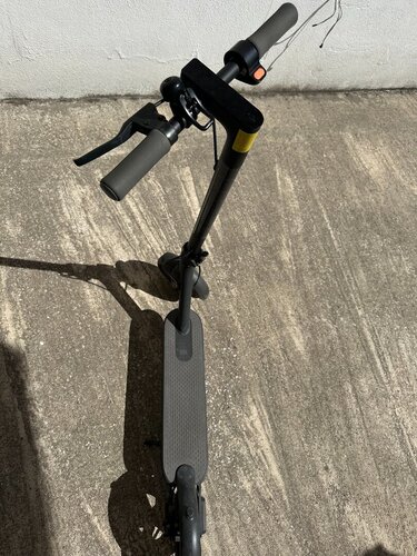 Περισσότερες πληροφορίες για "🛴 Xiaomi Mi Essential Scooter"